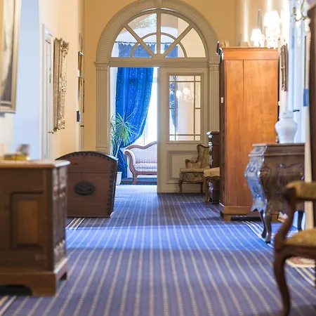 Hotel Schlosshotel Ruehstaedt Garni - Natur & Erholung An Der Elbe Ruhstadt