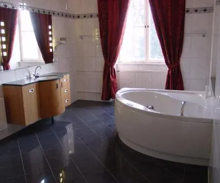 Schlosshotel Ruehstaedt Garni - Natur & Erholung An Der Elbe Hotel 3*